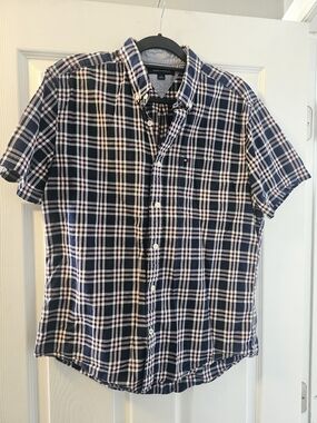 Tommy Hilfiger Navy, White & Red Plaid Short-Sleeve Button-Down Shirt